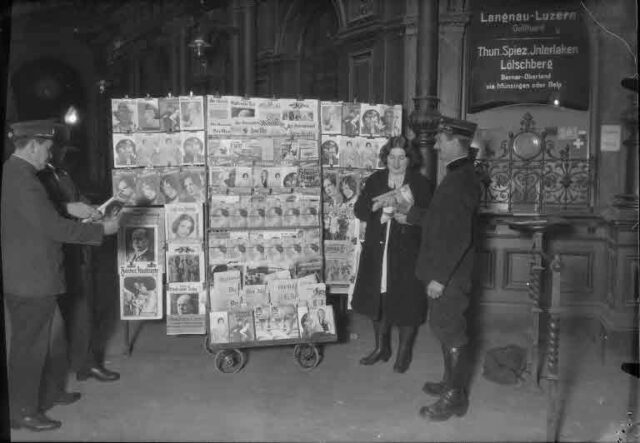 Bahnhof-Kiosk in Bern mit Zeitschriftenstand