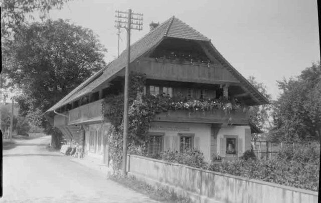 Ersigen-Kirchberg: Bauernhaus