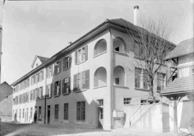 Armenanstalt Utzigen (Altersheim): Gesamtansicht Hauptgebäude