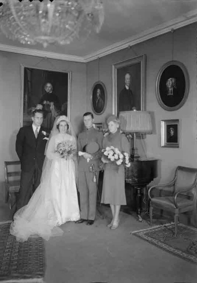 Hochzeit von Wattenwyl (Aufnahmen bestellt von Witwe Agnes von Wattenwyl, Herrengasse 23, Bern