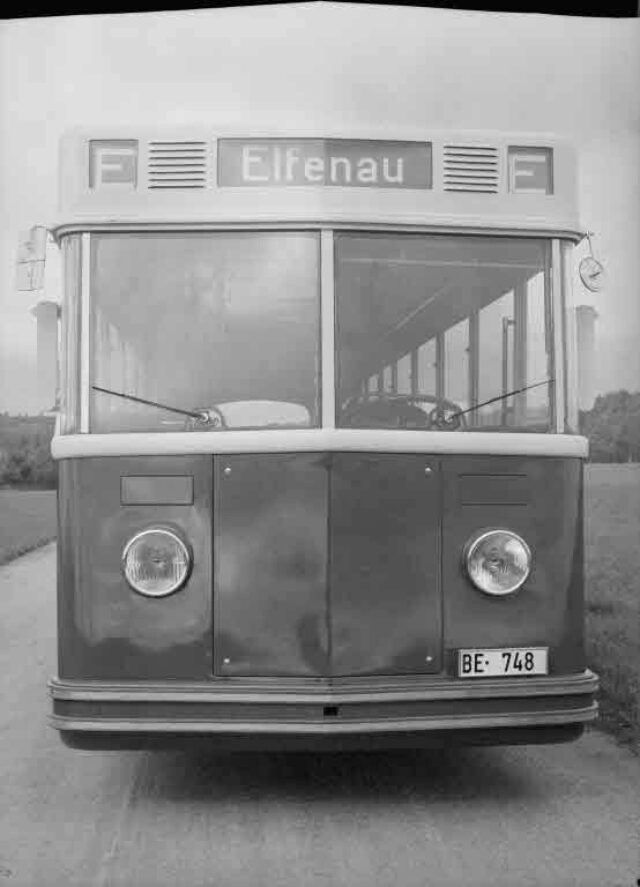 Trolleybus "Elfenau" (Aussenansicht)