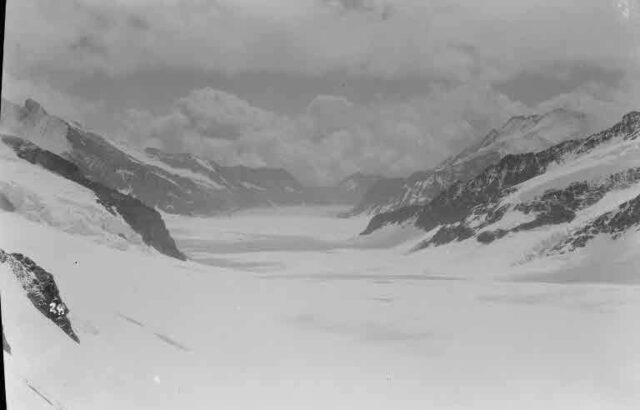 Reise einer Reisegruppe zum Jungfraujoch: Gletscher