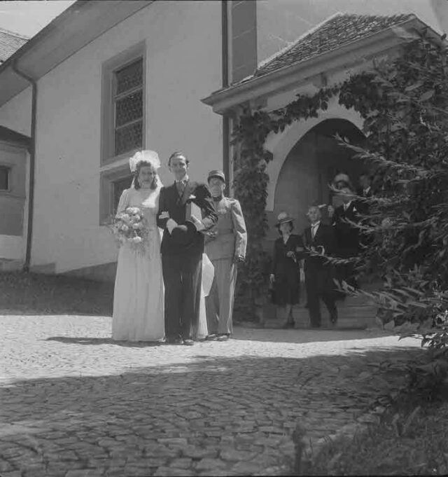 Hochzeitsgesellschaft René Vaucher, Evilard (zurzeit im Hotel International in Lugano) in der Kirche Muri und ev. im Sternen Muri