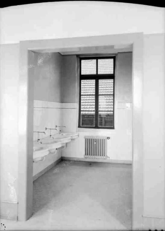 Armenanstalt Utzigen (Altersheim): Badezimmer