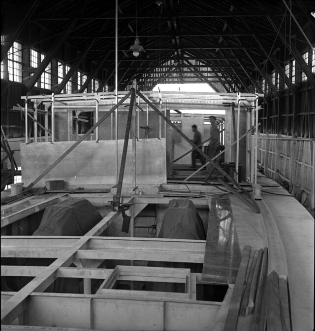 R707: DGV Werft Luzern: Bau des "Rhein"
