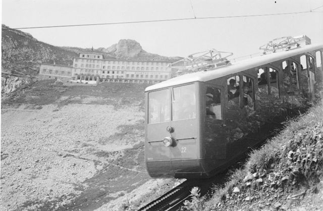 Alpnach: Pilatus November 1938,  Pilatusbahn und Hotel Pilatus Kulm