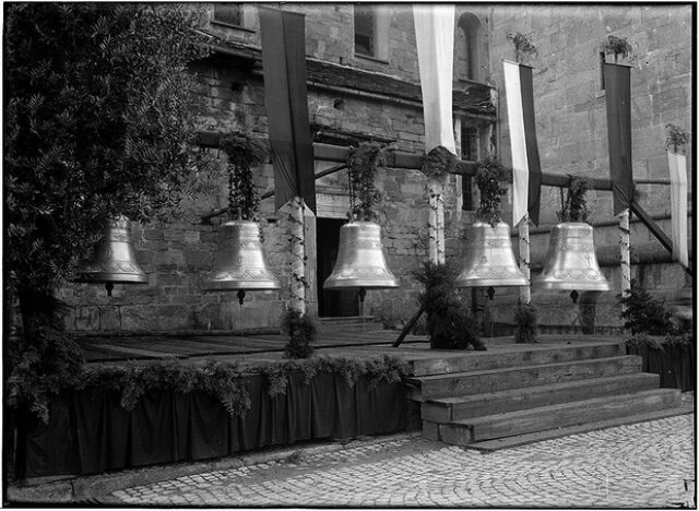 Nuove campane della chiesa di S. Vittore