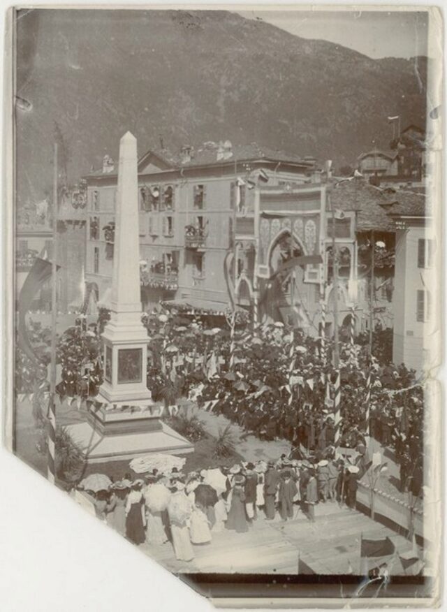 "Centenario dell'indipendenza a Bellinzona. Inaugurazione del monumento"