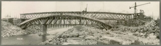 Ponte sulla Maggia in costruzione