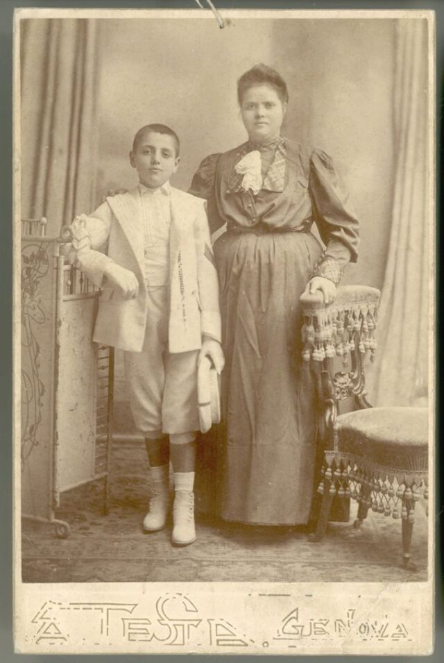 La moglie di un fratello di Caroline Prospero con il figlio