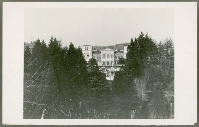 "Castello di Trevano"