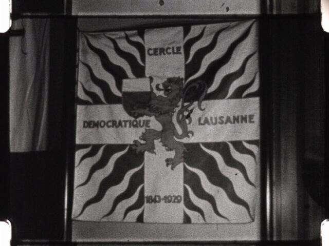 [Inauguration de la maison du Cercle démocratique] - Cinéac Lausanne - 1938