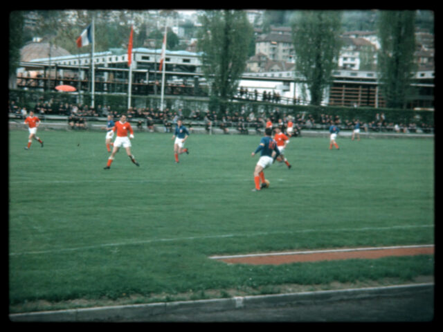 [Match de football Suisse-France SATUS] - Cinéac Lausanne - 1964