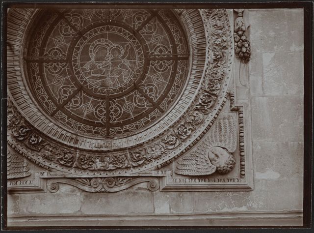 Dettaglio del rosone della Cattedrale di San Lorenzo