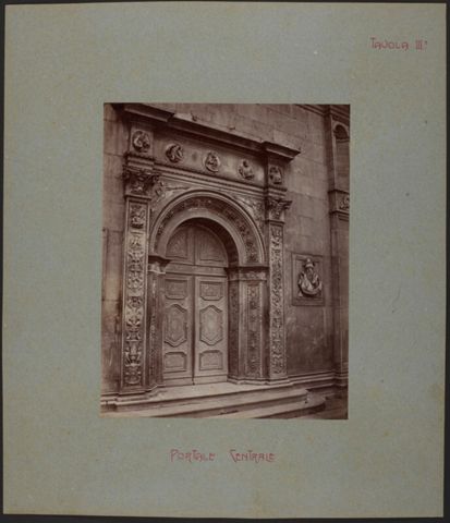 Portale centrale della Cattedrale di San Lorenzo