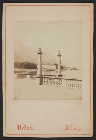 Veduta del Lago di Como con Villa Carlotta