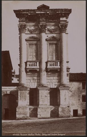 Facciata del Palazzo Porto Breganze