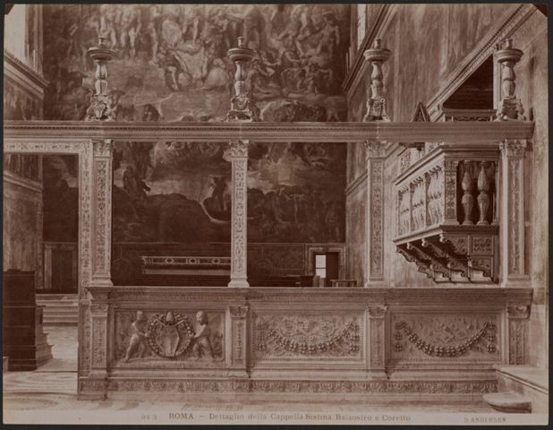 Dettaglio della Cappella Sistina. Balaustra e coretto