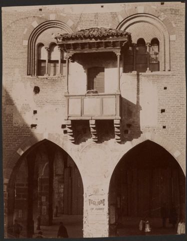Dettaglio della loggia dell'Arengario