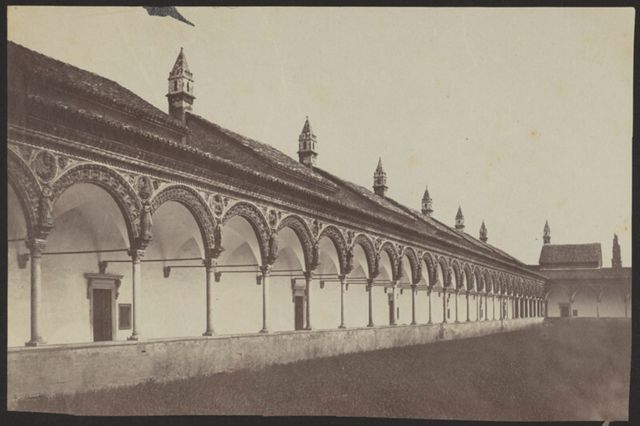 Veduta del chiostro grande della Certosa di Pavia