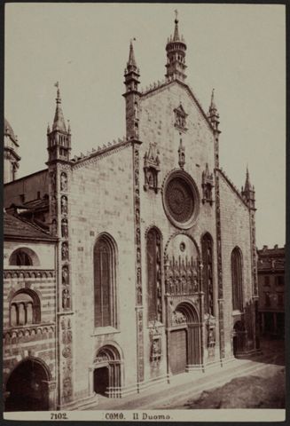 Facciata del Duomo di Como