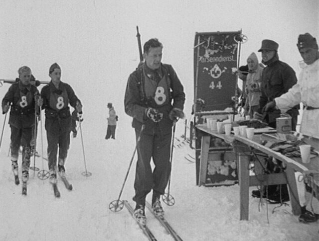 Davos: Campionati di sci dell'esercito (0085-3)