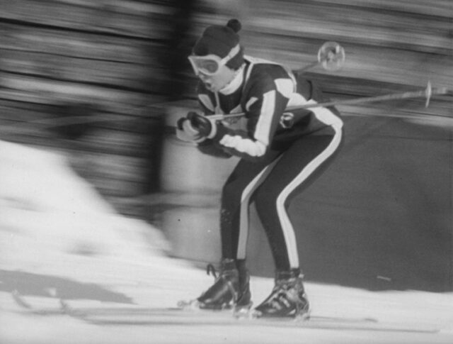 Il 25° Concorso internazionale femminile di sci a Grindelwald (1049-1)