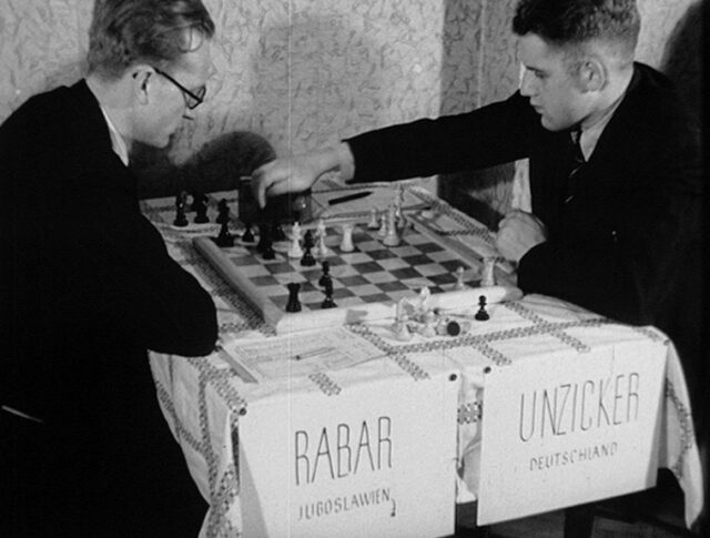 Champions d’échecs (0414-1)