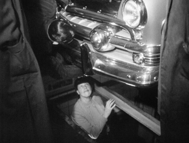 Connaissez-vous votre voiture ? (0478-3)