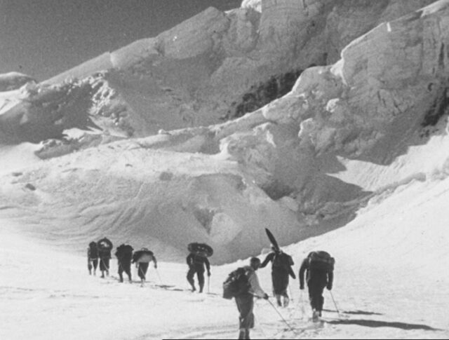 La tragédie du Mont-Blanc (0753-1)