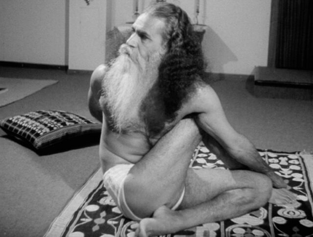 Le Yoga en Suisse (1345-1)