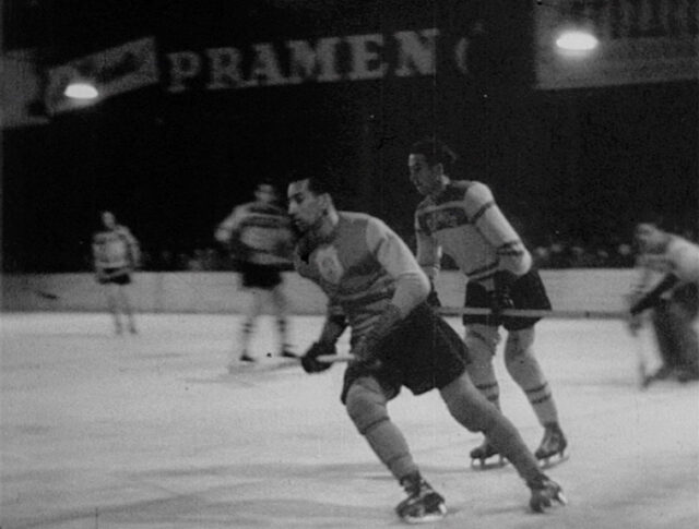 Eishockey: Prag-Davos (0315-4)