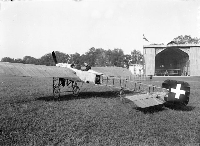 Flugplatz Beundenfeld, System Blériot mit Piloten Durafour, Bordier