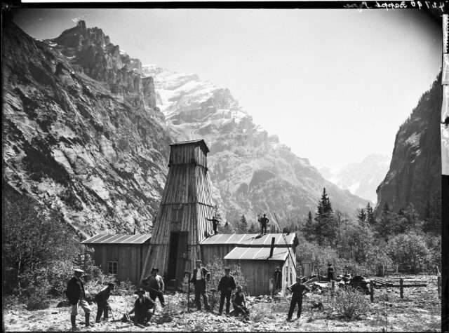 Kandersteg; Gasterntal; Waldhaus; Doldenhorn -- Bauarbeit; Arbeiter