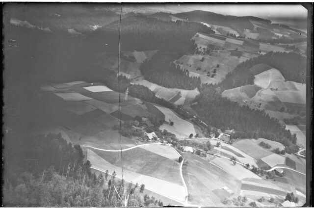 Landschaftsansicht der Gemeinde Köniz (Luftaufnahme)