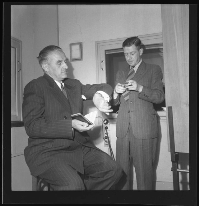 Interview mit Walter Bosshard (1892-1975) am Radio Bern