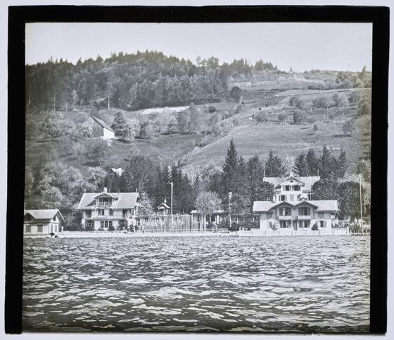 Theresiaheim am Ufer des Ägerisee