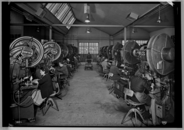 Genève, avenue de la Jonction : atelier de presses lourdes de l'usine Gardy