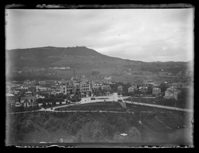 Vue du musée d'histoire et du pont Kirchenfeld à Berne