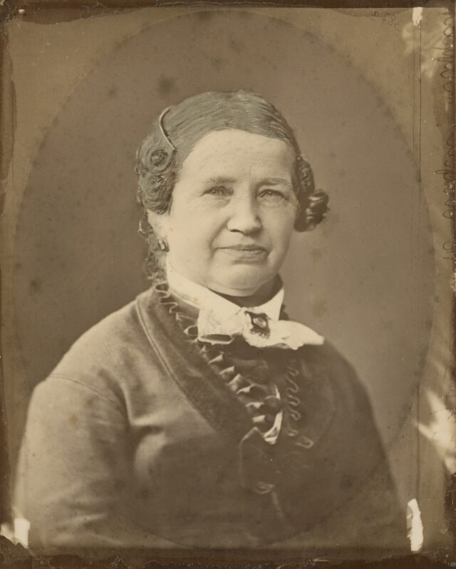 Regina Naegeli-Kuster, 1876