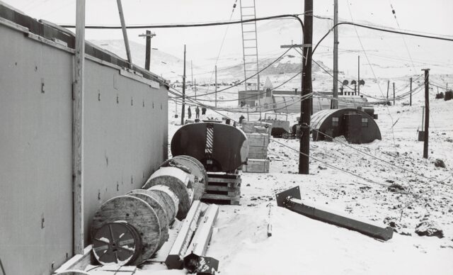 Das Hauptquartier am McMurdo-Sund, Antarktis, 1958