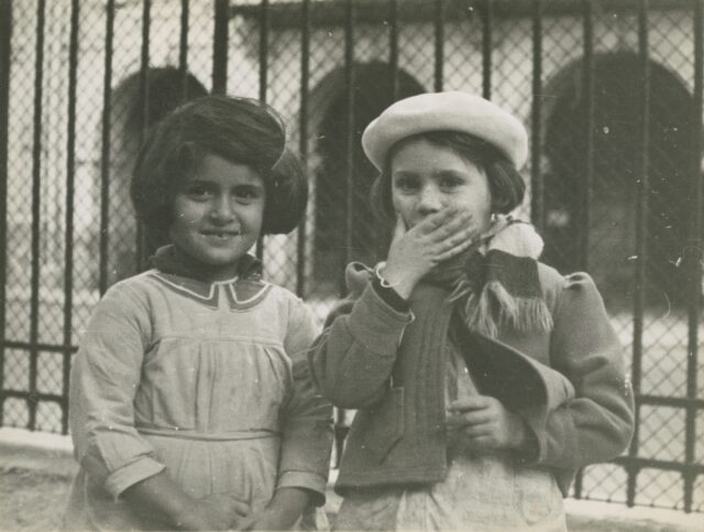 Mädchen, Frankreich, um 1936