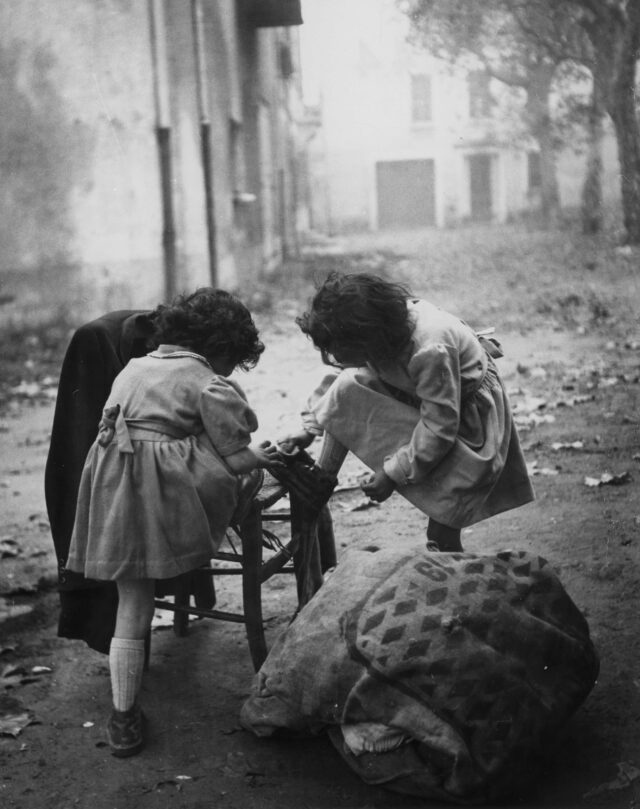 Zigeunerinnen, Tarascon, um 1953