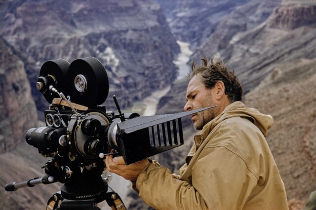 Ernst A. Heiniger bei den Dreharbeiten, Grand Canyon, 1958