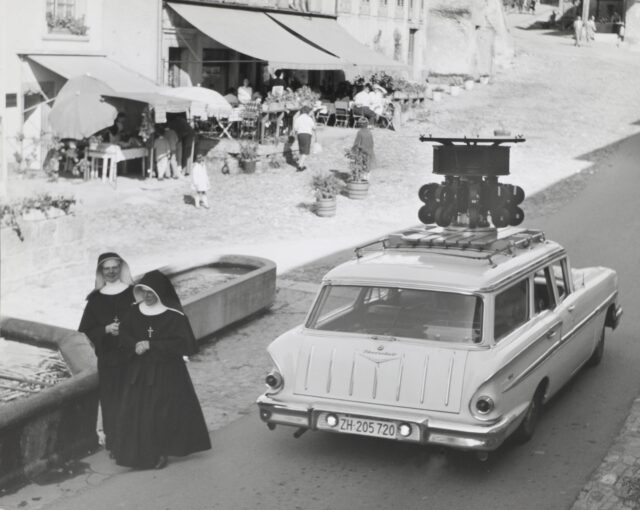 Dreharbeiten zum Circarama-Film "Rund um Rad und Schiene", Gruyère, 1963