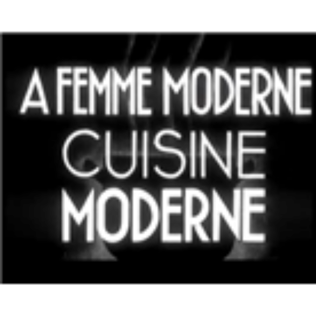 A Femme moderne - cuisiner moderne