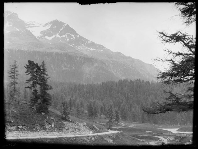 Strasse nach St. Moritz