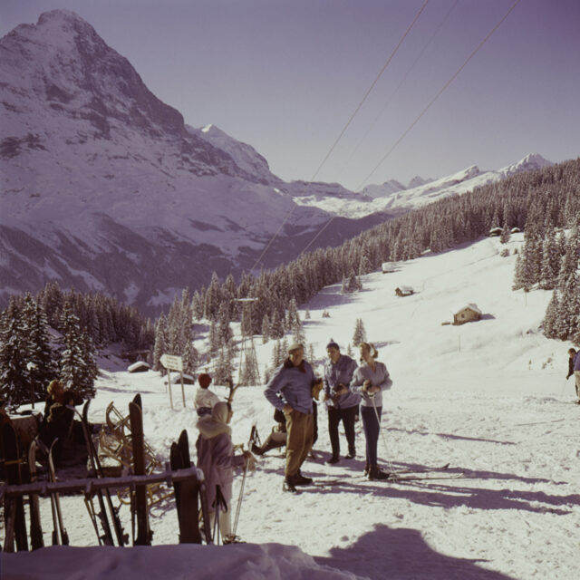 Grindelwald-First, Berghütte, Skifahrer und Skifahrerinnen