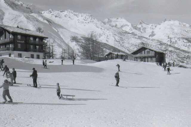 Saas Fee, Skischule