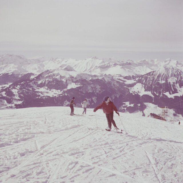 Lungern / Breitenfeld, Skifahrer auf der Piste